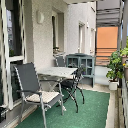 아파트 2-zimmer - Voll Ausgestattet - Ideal Fuer Familien & Gruppen *